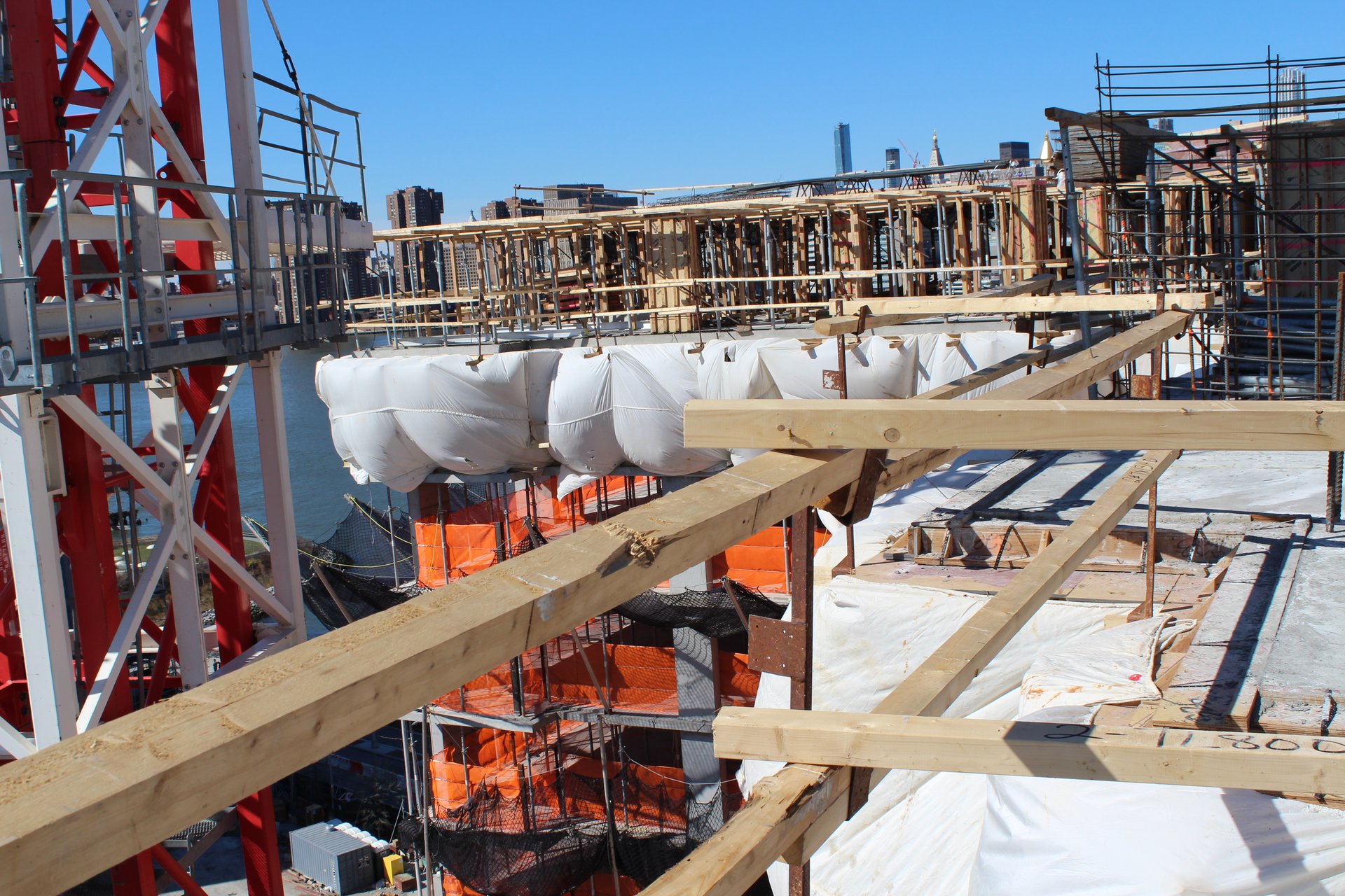 Deck reinforcement and column cages beside the crane mast
