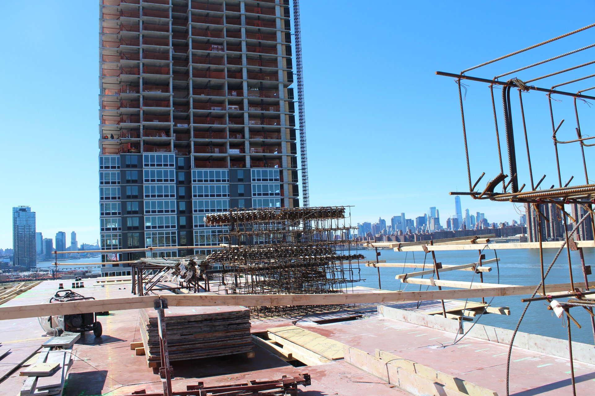 Working deck with column reinforcement, the Manhattan skyline across the East River