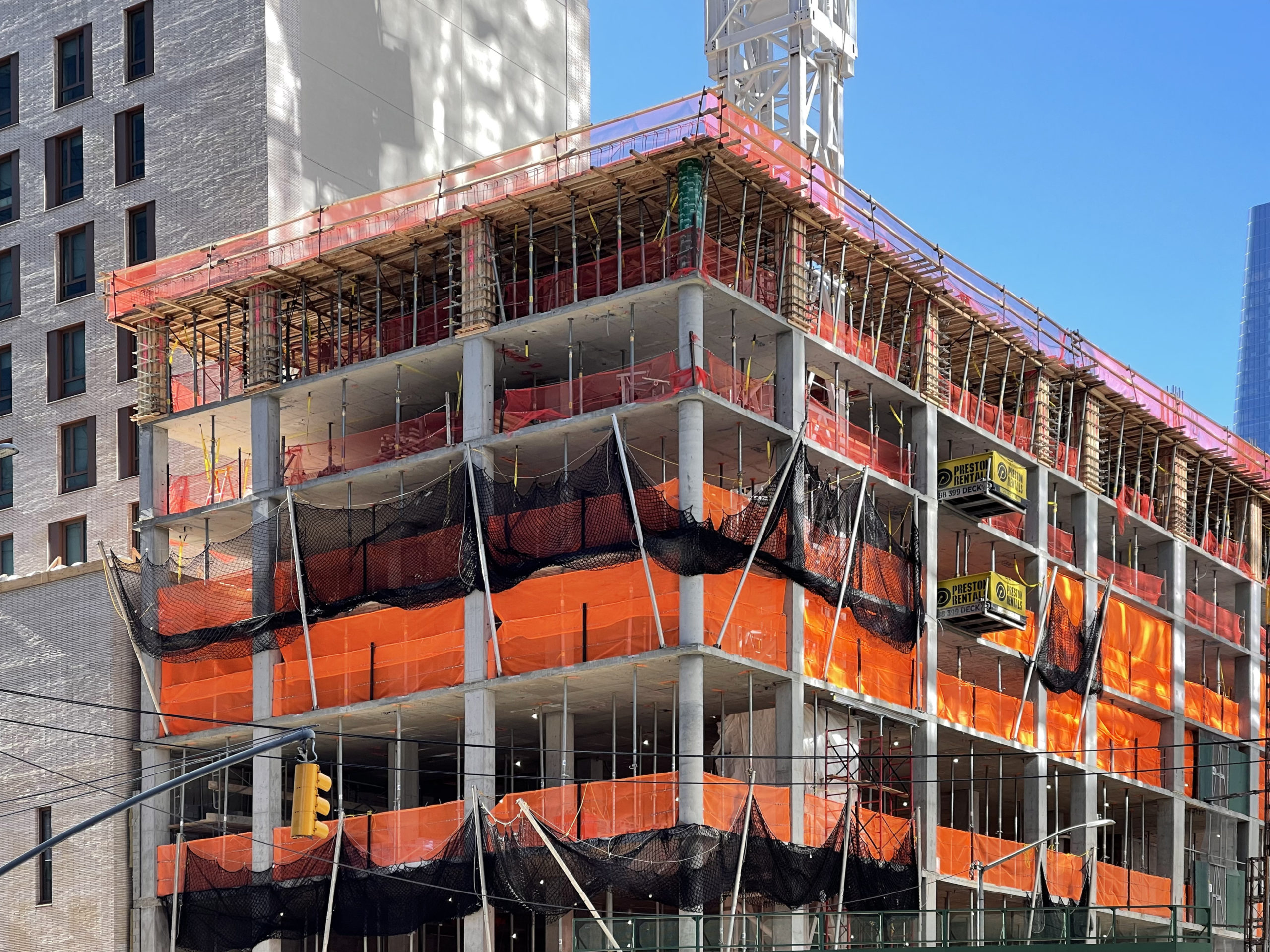 550 10th Ave project photo