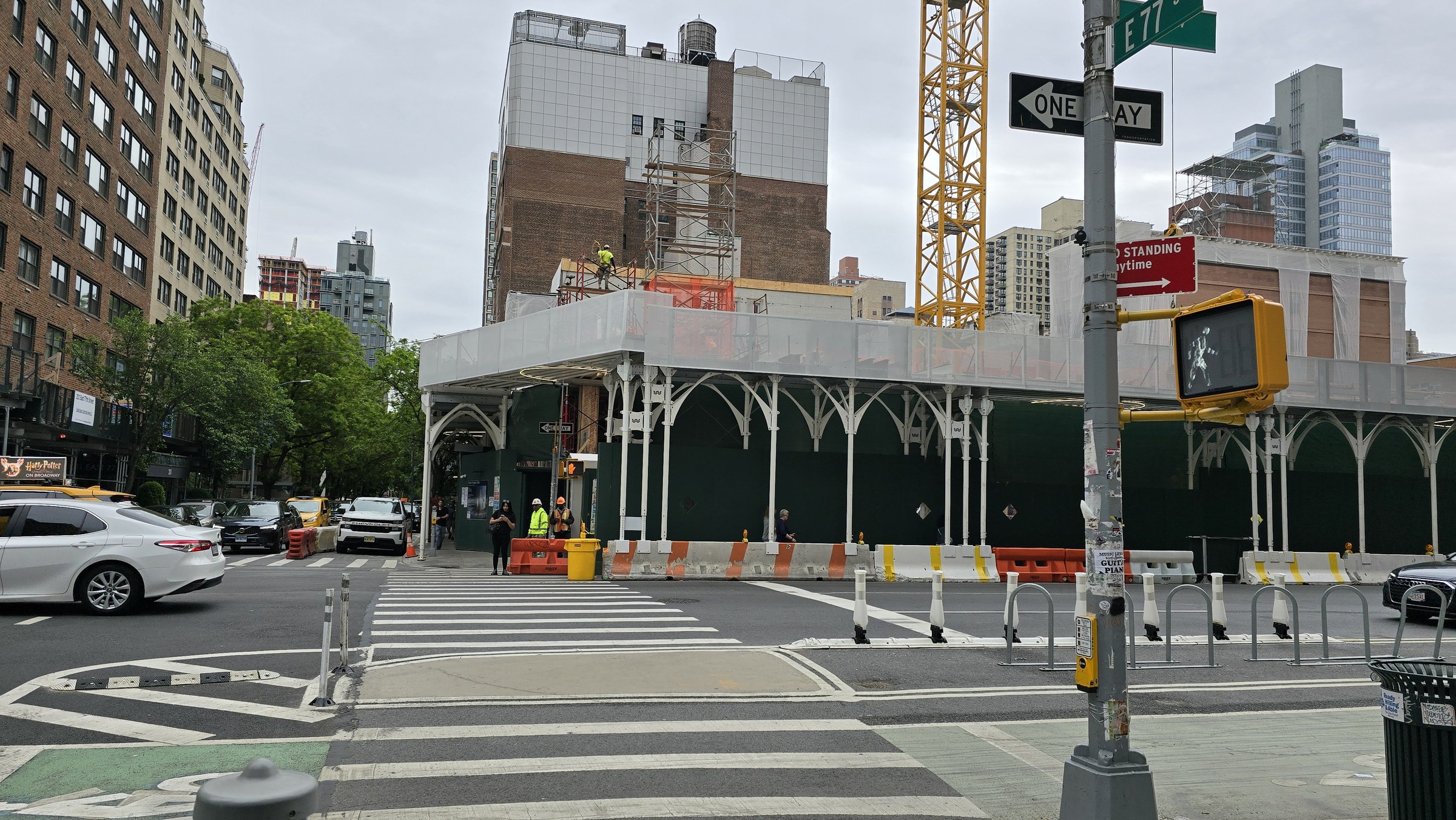 Victoria and Lloyd Goldman Health Care Pavilion project photo