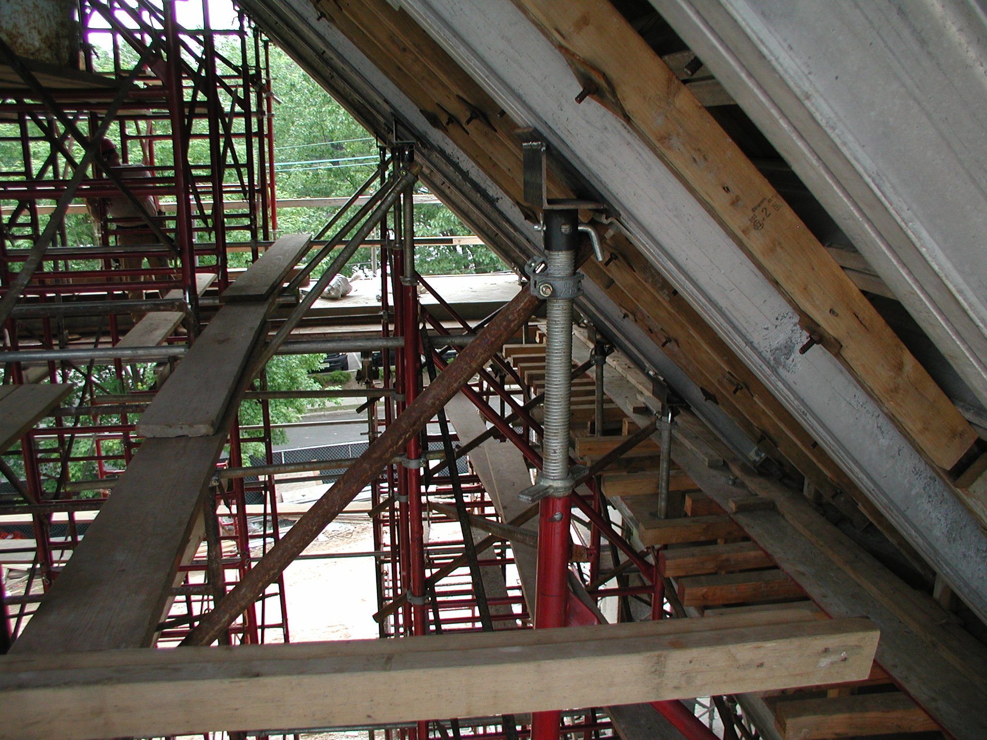 Post shores and beams meet the sloped soffit